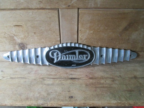 Daimler coach badge - ., lorry