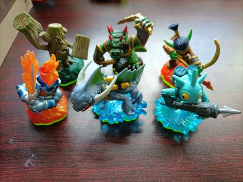 Skylanders adventure figures - skylanders,
