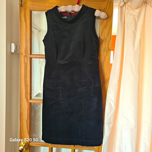 Laura ashley black - laura, size
