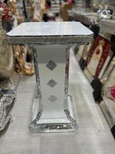 WHITE VENETIAN Mirrored Table