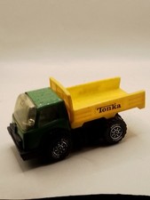 Tonka Green and yellow flatbed builders truck