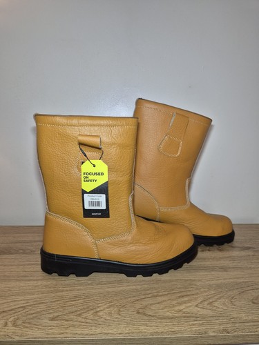 Rigger boots beeswift - rigger,