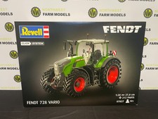 REVELL 07827 1:20 SCALE FENDT
