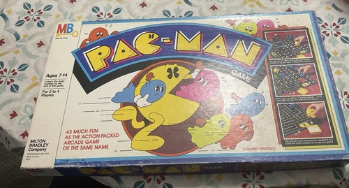 Milton bradley pac man - pac-man, board