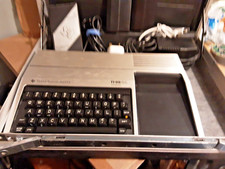 TEXAS INSTRUMENTS HOME COMPUTER TI-99/4A WITH MAINS LEAD MANUALS + CASE