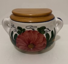 VTG salt cellar with wooden