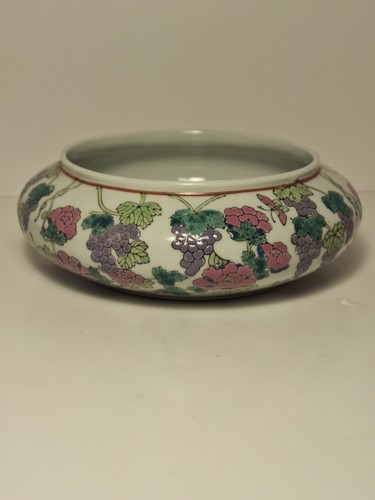 Vintage chinese porcelain bowl - vintage,
