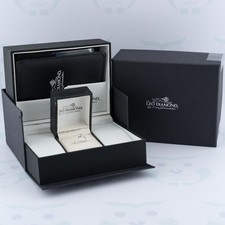 Leo Diamond 18ct White Gold -