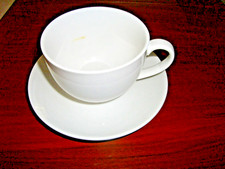 FOUR MAXWELL WILLIAMS WHITE CUPS & SAUCERS  * SIMPLE CHIC *