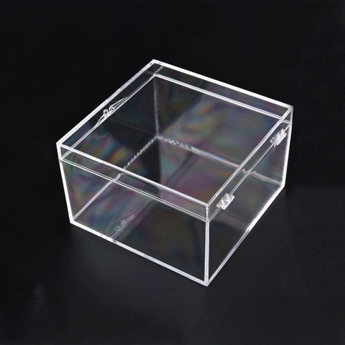 Small square display - small,