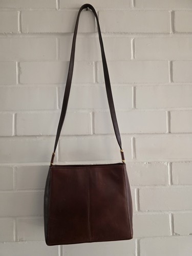 Dark tan leather tula - dark, shoulder