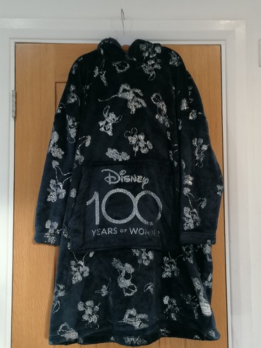 Disney 100 years wonder - 100, of