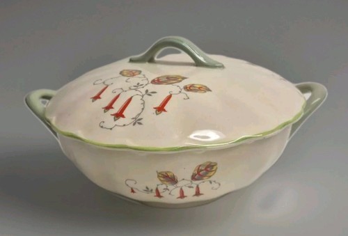 Grindley creampetal lidded - creampetal,