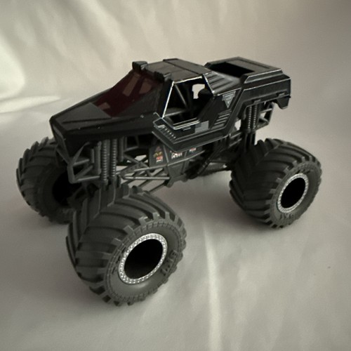 Hot wheels monster - wheels, soldier