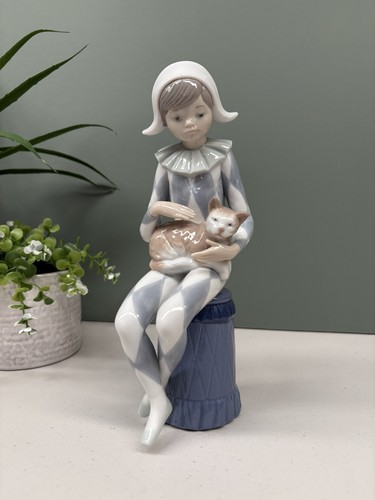 Nao lladro jester harlequin - lladro,