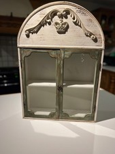 habby Chic Wall Cabinet with