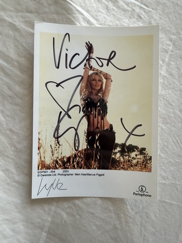 Kylie minogue signed - kylie,
