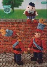 HUMPTY DUMPTY AND KINGS MEN - Knitting Pattern - PATONS FAB DK