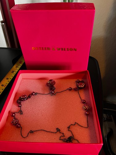 Butler and wilson - vintage, 19"