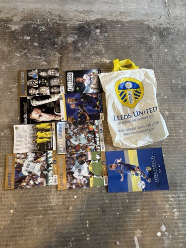 Football programmes leeds - programmes,