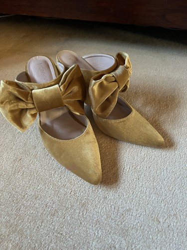 Monsoon gold velvet bow shoes - velvet,