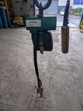 J.D Neuhaus Pneumatic Air Chain Hoist 125kg 5m Height Of Lift Pendant  *Ex Hire*