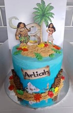 Personalised moana cake topper. scatter scene style with name and age.