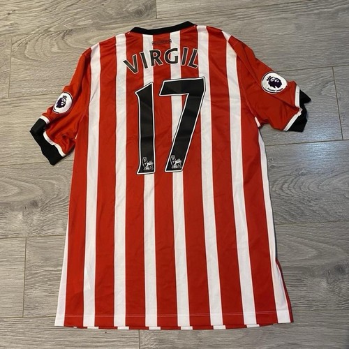Southampton 2016 home - 2016/17,