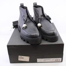 #21 Nicholas Kirkwood 10MM