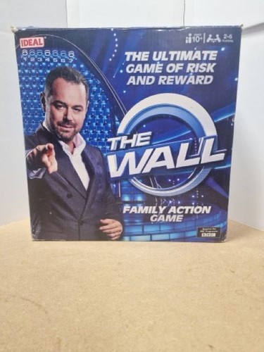 The wall board game - wall,