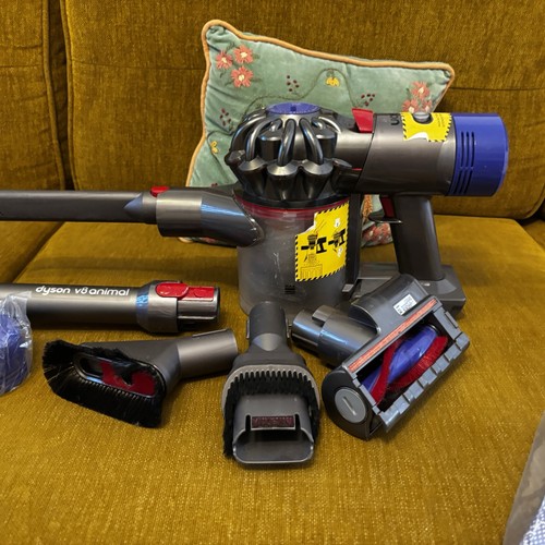 Dyson cordless vacuum - dyson, v8