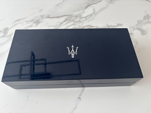 Maserati levante key box with - key,