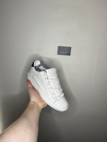 Balenciaga arena cream white - balenciaga,
