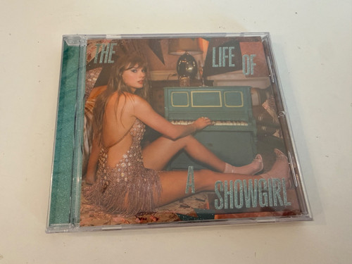 Swift taylor the life - taylor, a