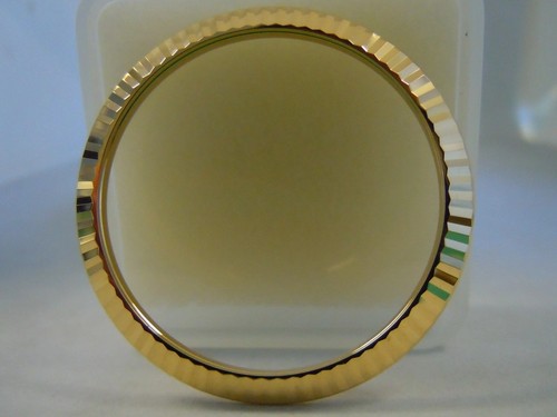 Yellow 18k fluted bezel for - 18k,