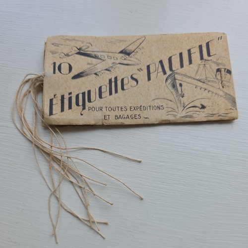 Vintage string tie luggage - , tie-on