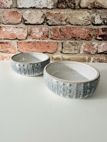 Stoneware textured bowls - 2,