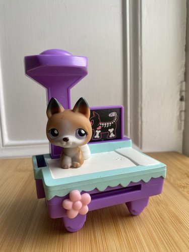 Littlest pet shop vet centre - littlest,