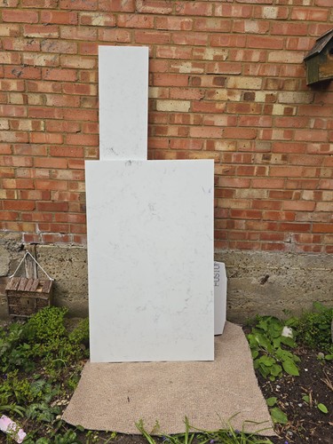 White quartz stone worktop - white,