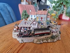 Banbury Mint by Jane Hart "The Arrival of the 4.45" Train Figurine