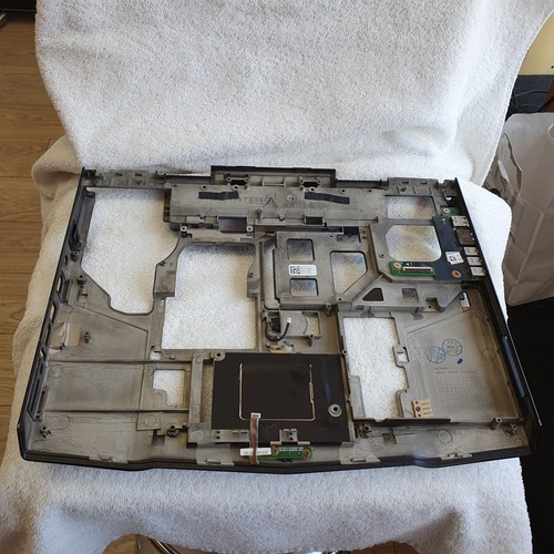 Dell alienware m15x laptop - dell,