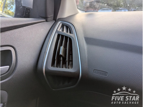 Ford focus dashboard side air - focus,
