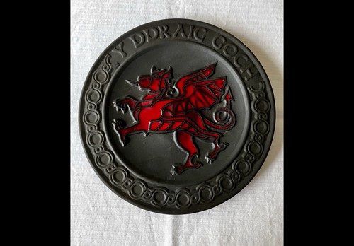 Rare vintage welsh plate - rare,
