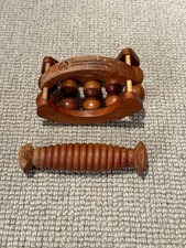 The Body Shop Total Body Relaxer & Wooden Foot Massager