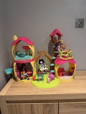 Enchantimals House With 4