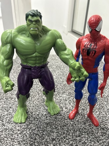 Hasbro hulk action figure - figure, with