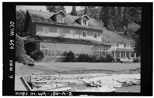 Photo lake crescent tavern - crescent,