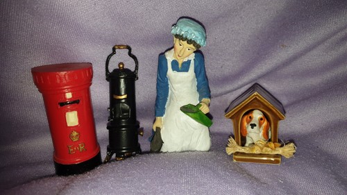 Dolls house miniature post - miniature,