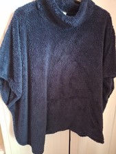 Kim & Co Womens Fleece Poncho. Navy Blue. Size2X/3X