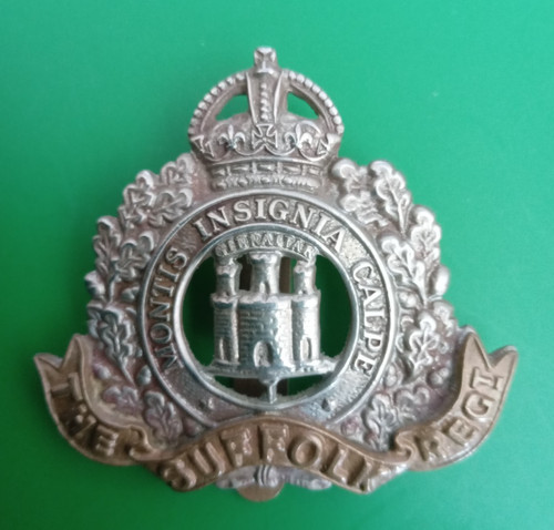 Suffolk regiment king crown - suffolk,